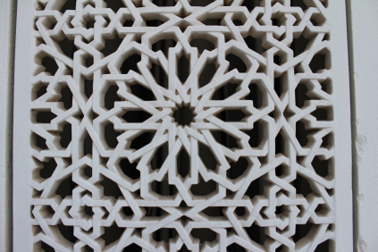 I find these arabesque Islamic geometric art very inspiring. I am trying to incorporate this all. This picture is from my recent trip to Oman.